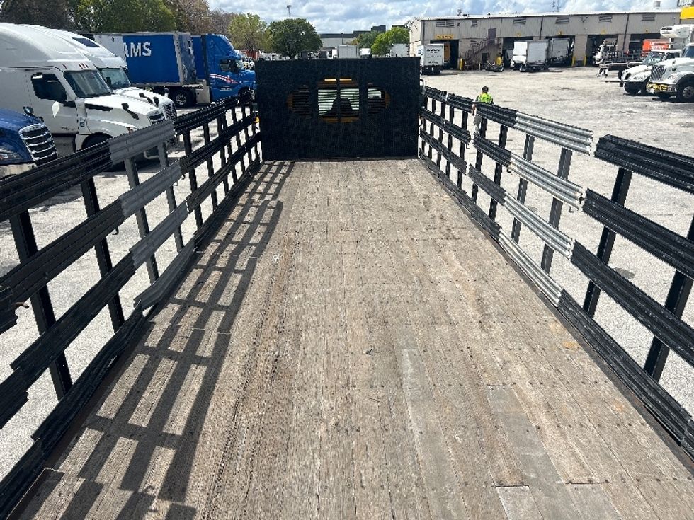 Flatbed Truck-Light and Medium Duty Trucks-International-2019-4300-Medley-FL-131,740\n\t\tmiles-$ 46,750 - Image 10