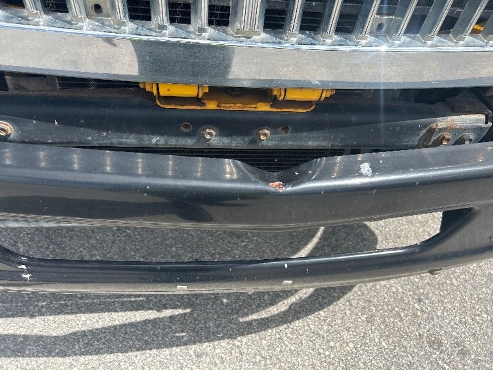 Flatbed Truck-Light and Medium Duty Trucks-International-2019-4300-Medley-FL-131,740\n\t\tmiles-$ 46,750 - Image 27