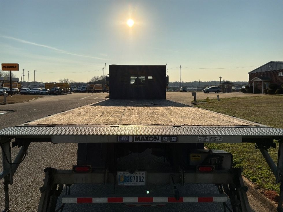 Flatbed Truck-Light and Medium Duty Trucks-International-2019-4300-Montgomery-AL-154,866\n\t\tmiles-$ 47,750 - Image 10