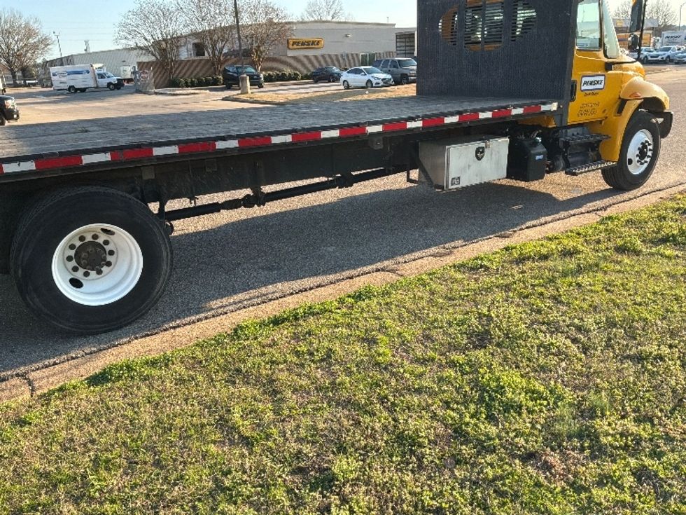 Flatbed Truck-Light and Medium Duty Trucks-International-2019-4300-Montgomery-AL-154,866\n\t\tmiles-$ 47,750 - Image 14
