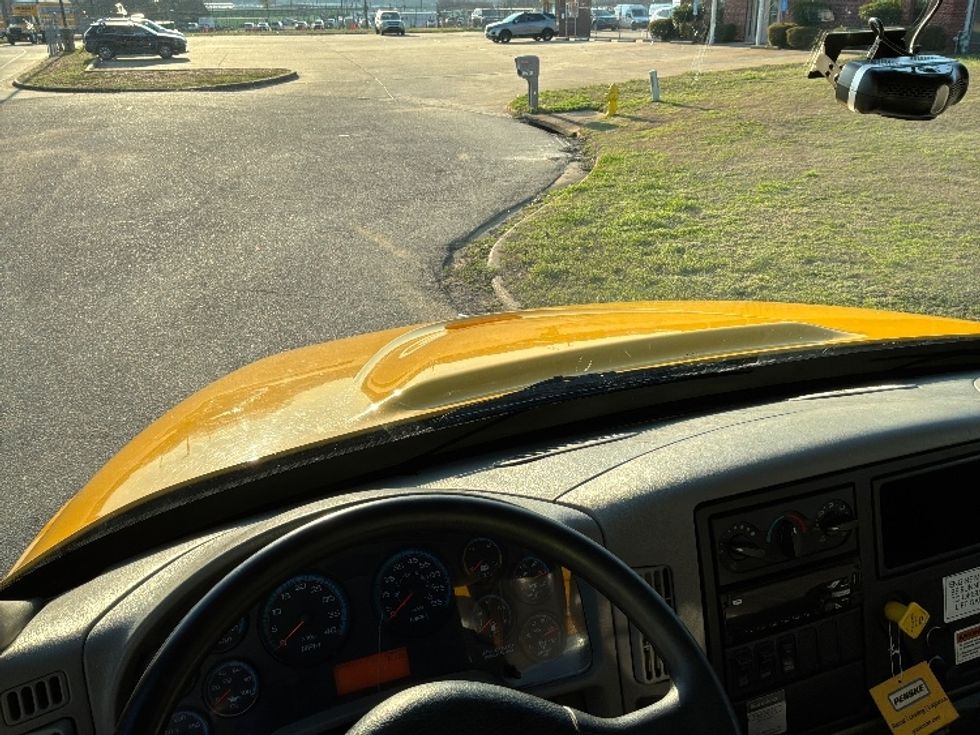 Flatbed Truck-Light and Medium Duty Trucks-International-2019-4300-Montgomery-AL-154,866\n\t\tmiles-$ 47,750 - Image 18