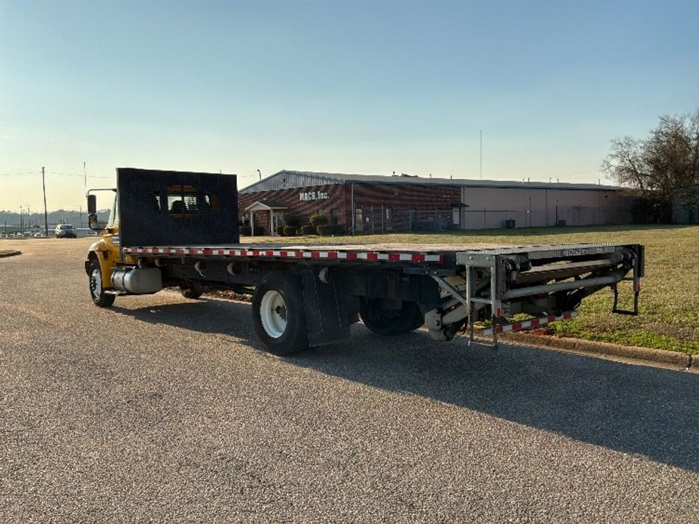 Flatbed Truck-Light and Medium Duty Trucks-International-2019-4300-Montgomery-AL-154,866\n\t\tmiles-$ 47,750 - Image 6