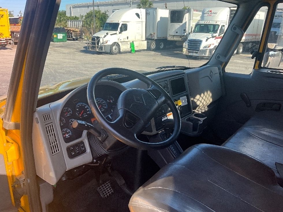 Flatbed Truck-Light and Medium Duty Trucks-International-2019-4300-Orlando-FL-170,612\n\t\tmiles-$ 45,750 - Image 17