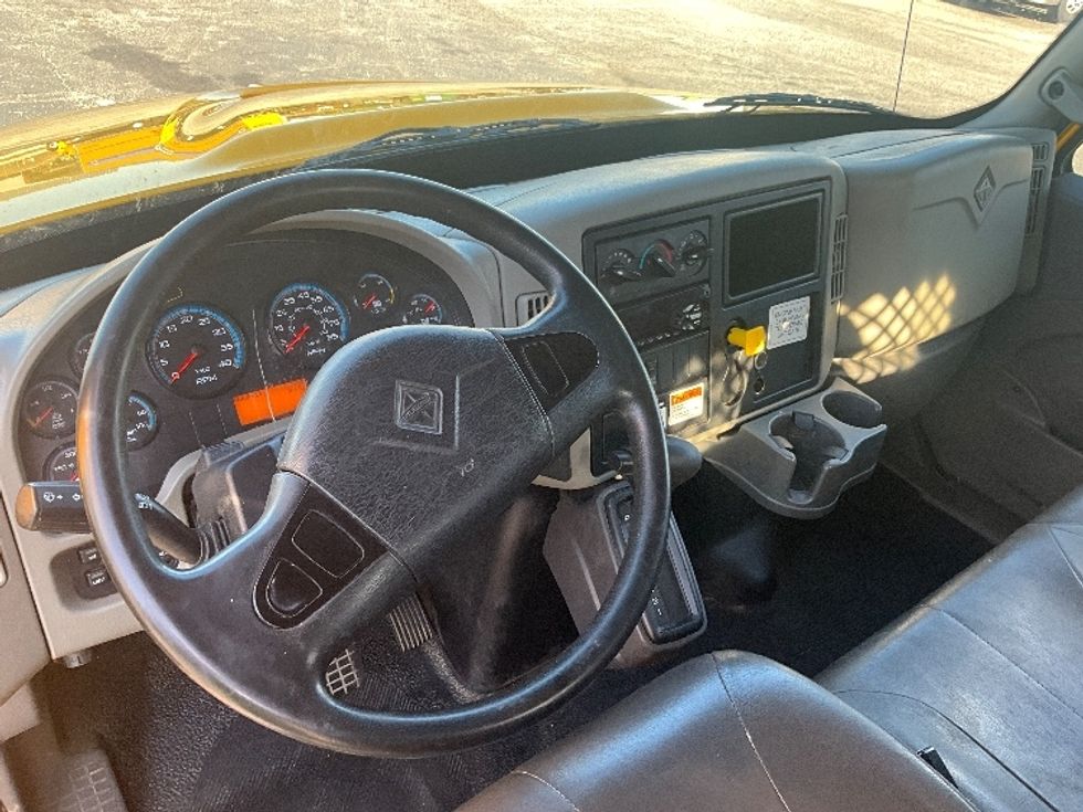 Flatbed Truck-Light and Medium Duty Trucks-International-2019-4300-Orlando-FL-170,612\n\t\tmiles-$ 45,750 - Image 18