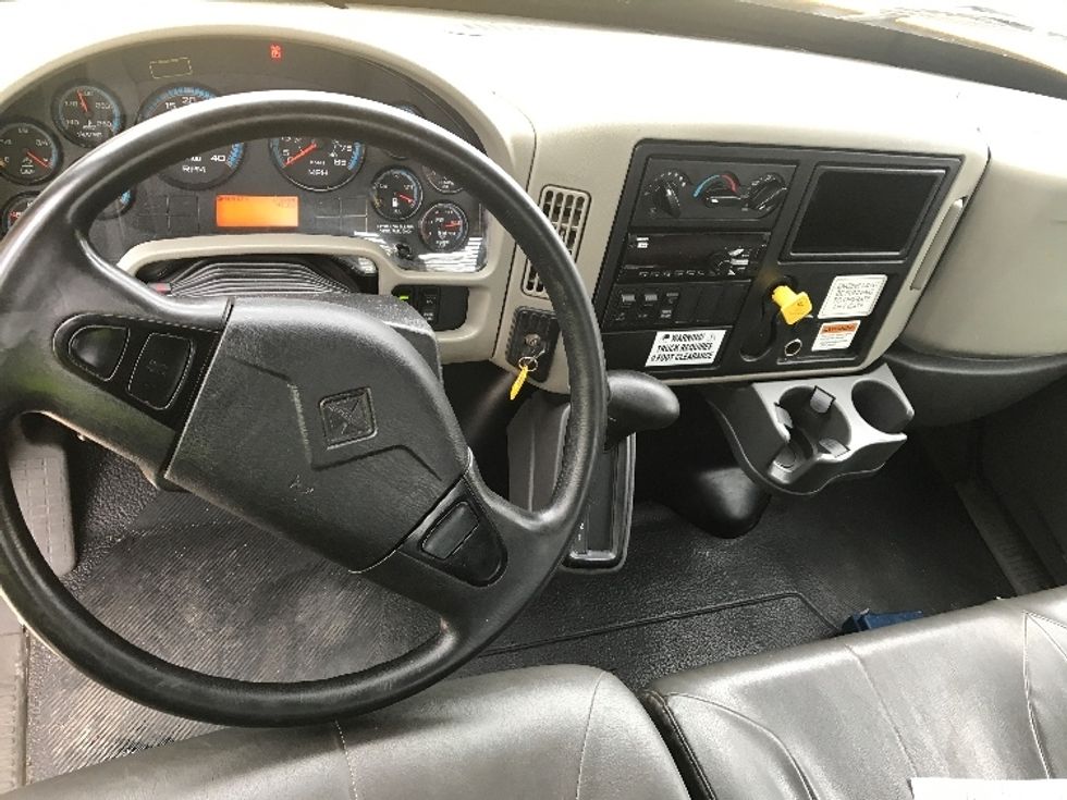 Flatbed Truck-Light and Medium Duty Trucks-International-2019-4300-Orlando-FL-182,887\n\t\tmiles-$ 45,750 - Image 18