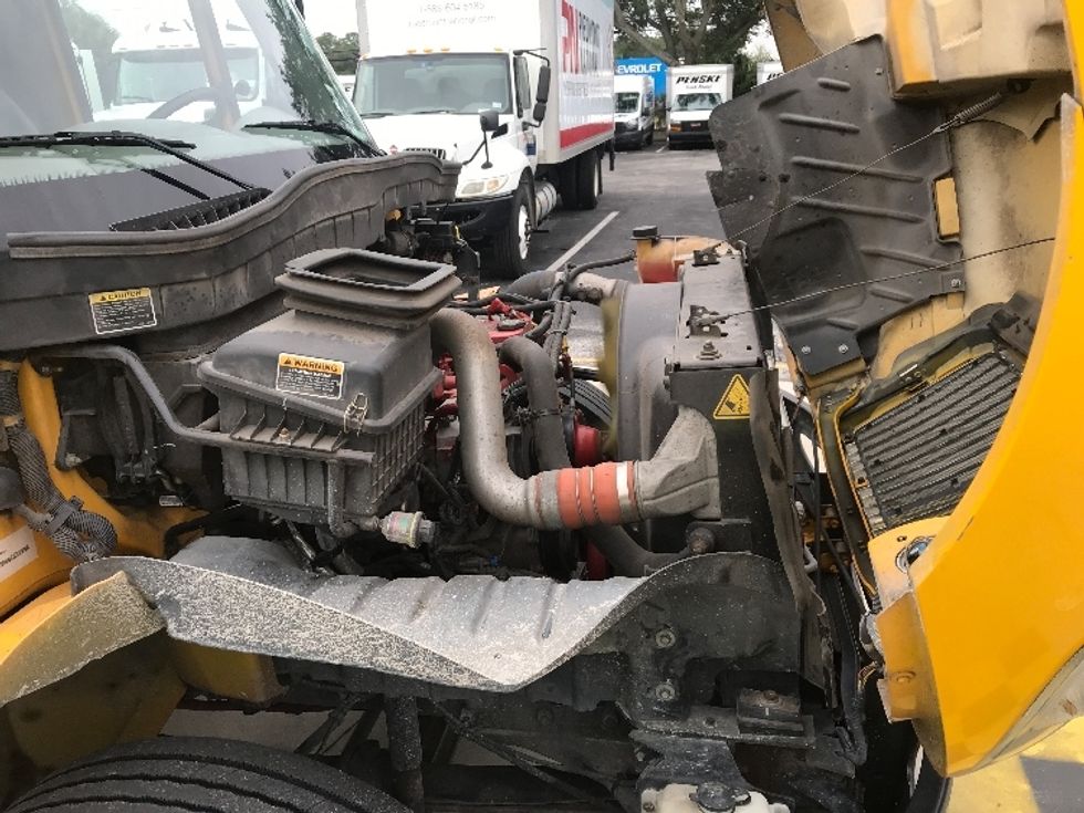 Flatbed Truck-Light and Medium Duty Trucks-International-2019-4300-Orlando-FL-182,887\n\t\tmiles-$ 45,750 - Image 24