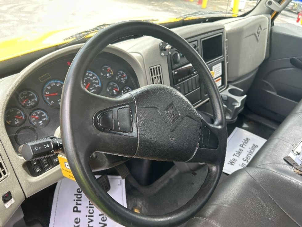 Flatbed Truck-Light and Medium Duty Trucks-International-2019-4300-Riviera Beach-FL-151,537\n\t\tmiles-$ 31,750 - Image 17