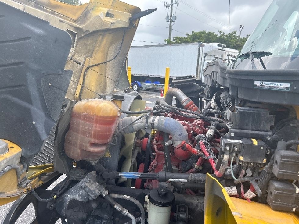 Flatbed Truck-Light and Medium Duty Trucks-International-2019-4300-Riviera Beach-FL-151,537\n\t\tmiles-$ 31,750 - Image 23