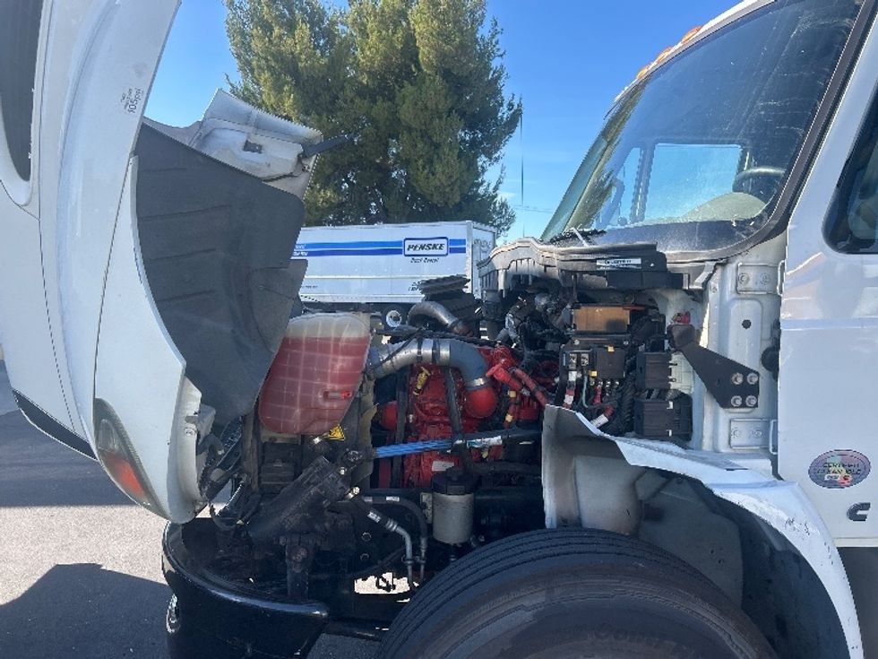 Flatbed Truck-Light and Medium Duty Trucks-International-2019-4300-South San Francisco-CA-145,950\n\t\tmiles-$ 49,250 - Image 20