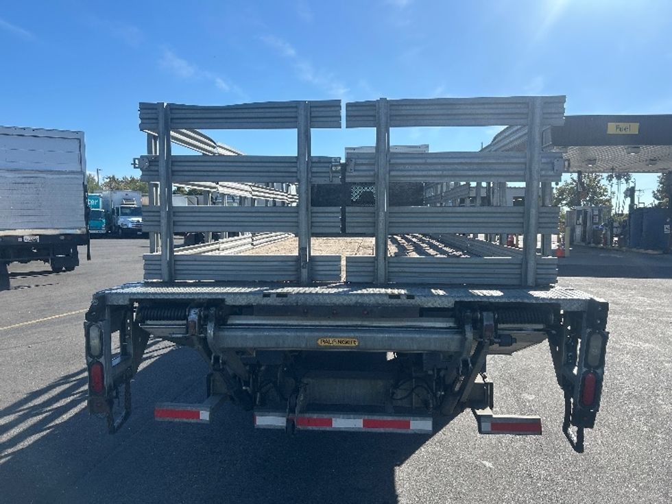 Flatbed Truck-Light and Medium Duty Trucks-International-2019-4300-South San Francisco-CA-145,950\n\t\tmiles-$ 49,250 - Image 7