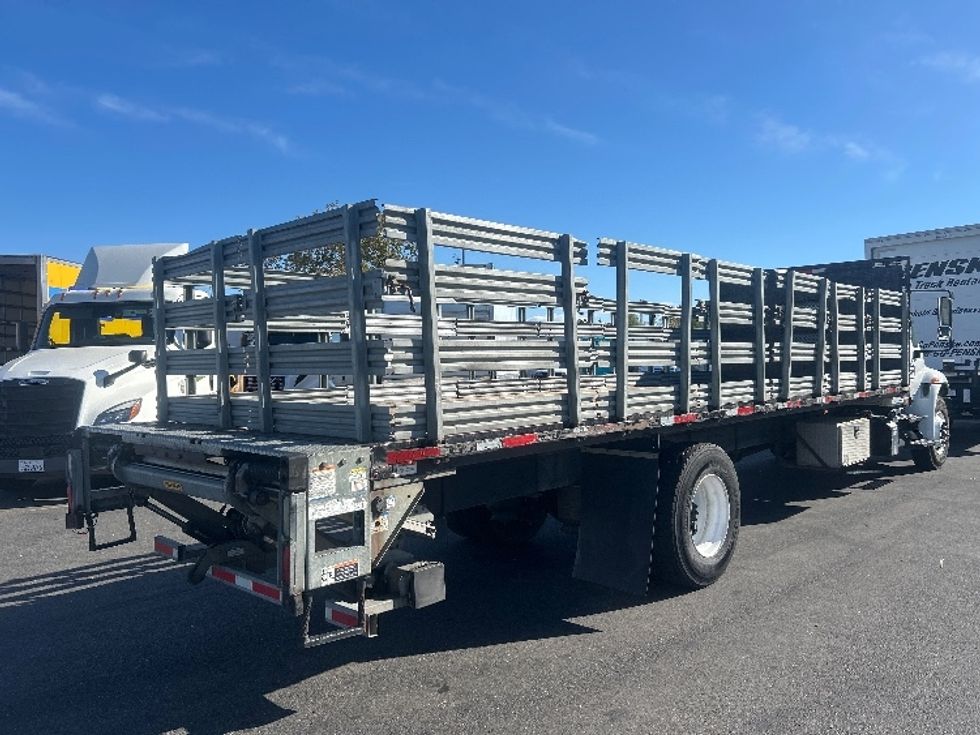 Flatbed Truck-Light and Medium Duty Trucks-International-2019-4300-South San Francisco-CA-145,950\n\t\tmiles-$ 49,250 - Image 9