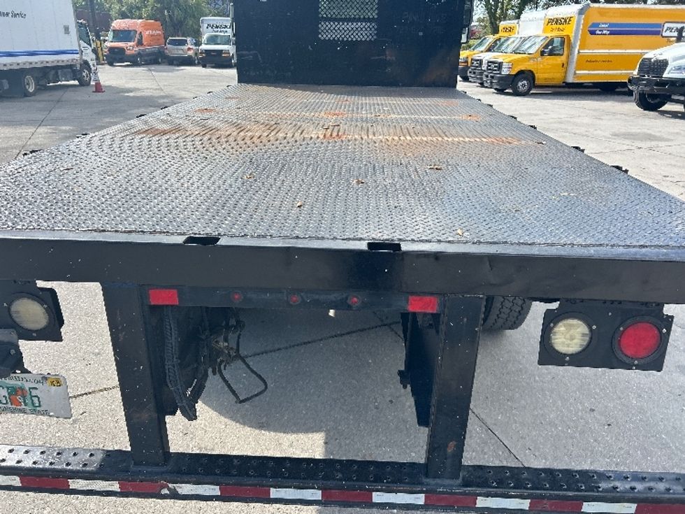 Flatbed Truck-Light and Medium Duty Trucks-International-2019-4300-Tampa-FL-115,532\n\t\tmiles-$ 43,750 - Image 10