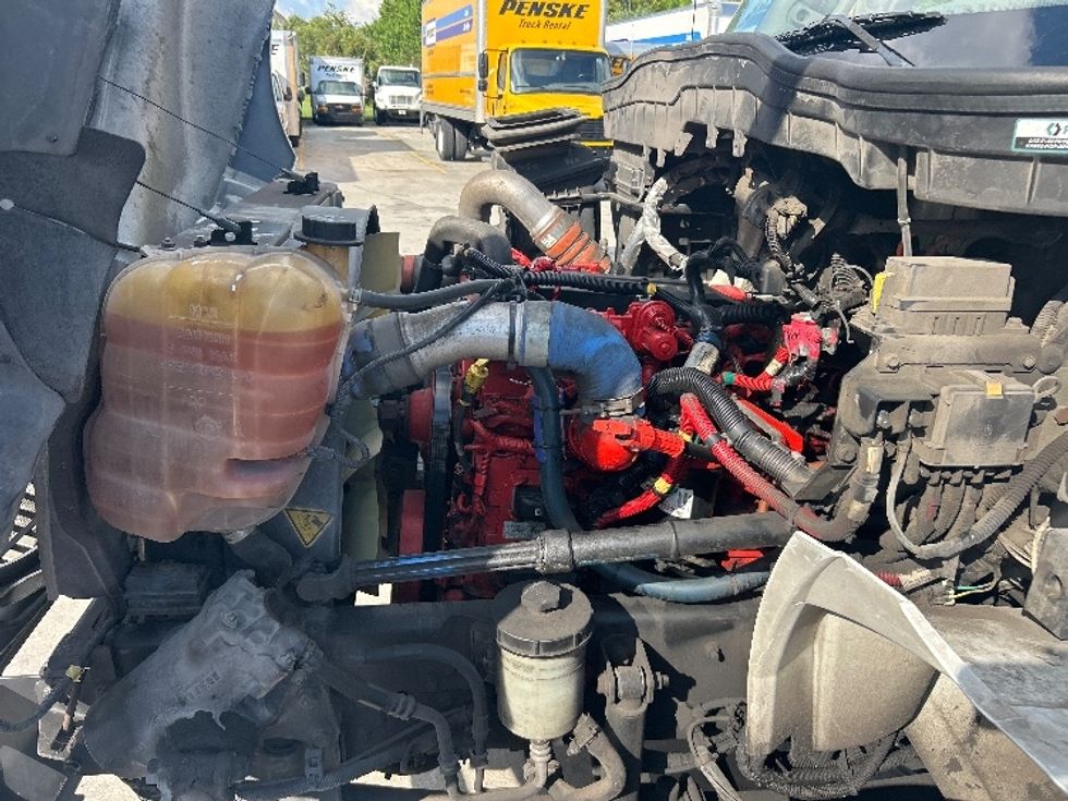 Flatbed Truck-Light and Medium Duty Trucks-International-2019-4300-Tampa-FL-115,532\n\t\tmiles-$ 43,750 - Image 24