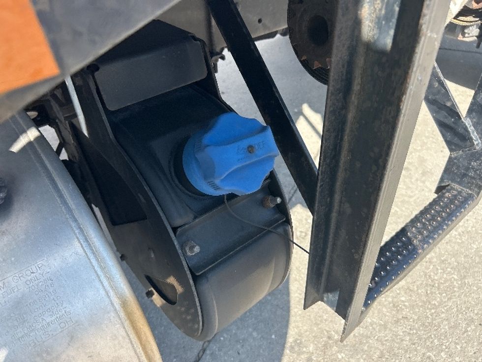 Flatbed Truck-Light and Medium Duty Trucks-International-2019-4300-Tampa-FL-115,532\n\t\tmiles-$ 43,750 - Image 25