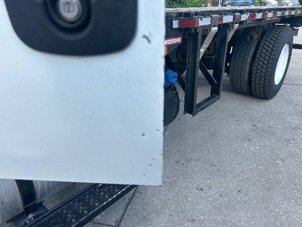 Flatbed Truck-Light and Medium Duty Trucks-International-2019-4300-Tampa-FL-115,532\n\t\tmiles-$ 43,750 - Image 29