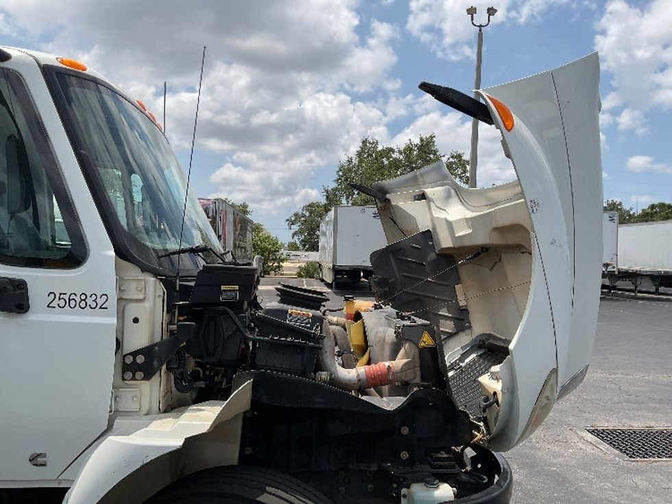 Flatbed Truck-Light and Medium Duty Trucks-International-2019-4300-Tampa-FL-130,334\n\t\tmiles-$ 52,500 - Image 23
