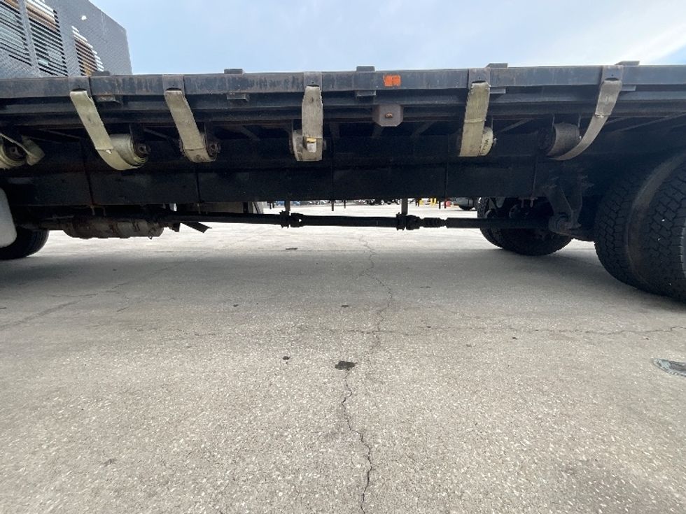 Flatbed Truck-Light and Medium Duty Trucks-International-2019-4300-Tampa-FL-147,037\n\t\tmiles-$ 43,250 - Image 5