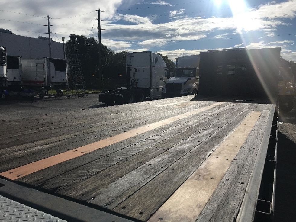 Flatbed Truck-Light and Medium Duty Trucks-International-2019-4300-Tampa-FL-166,721\n\t\tmiles-$ 39,500 - Image 11