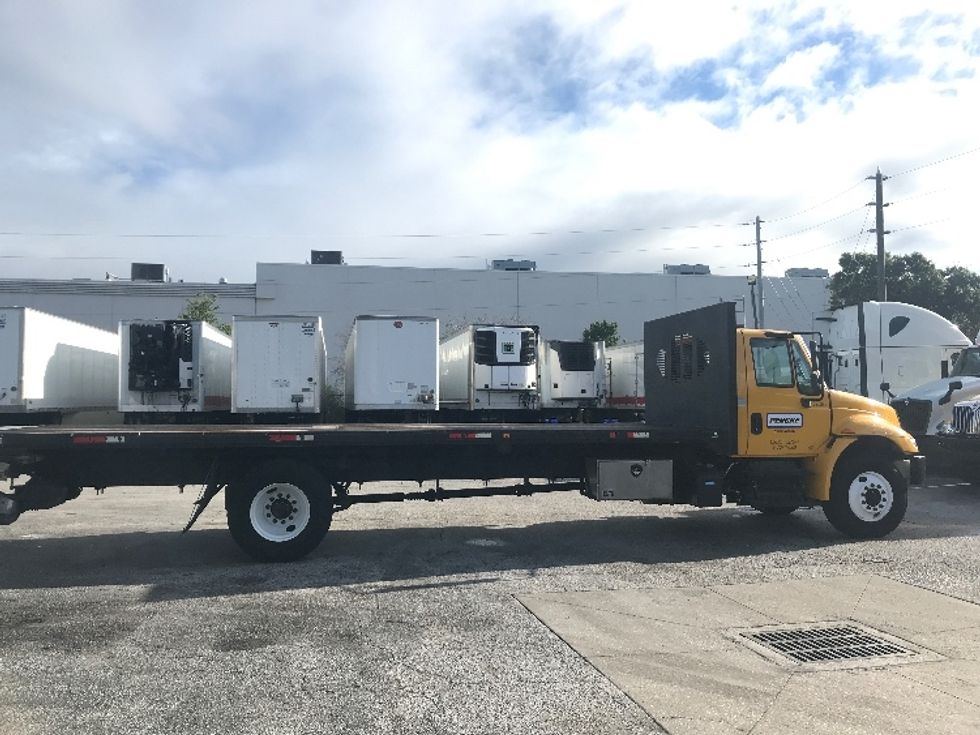Flatbed Truck-Light and Medium Duty Trucks-International-2019-4300-Tampa-FL-166,721\n\t\tmiles-$ 39,500 - Image 15