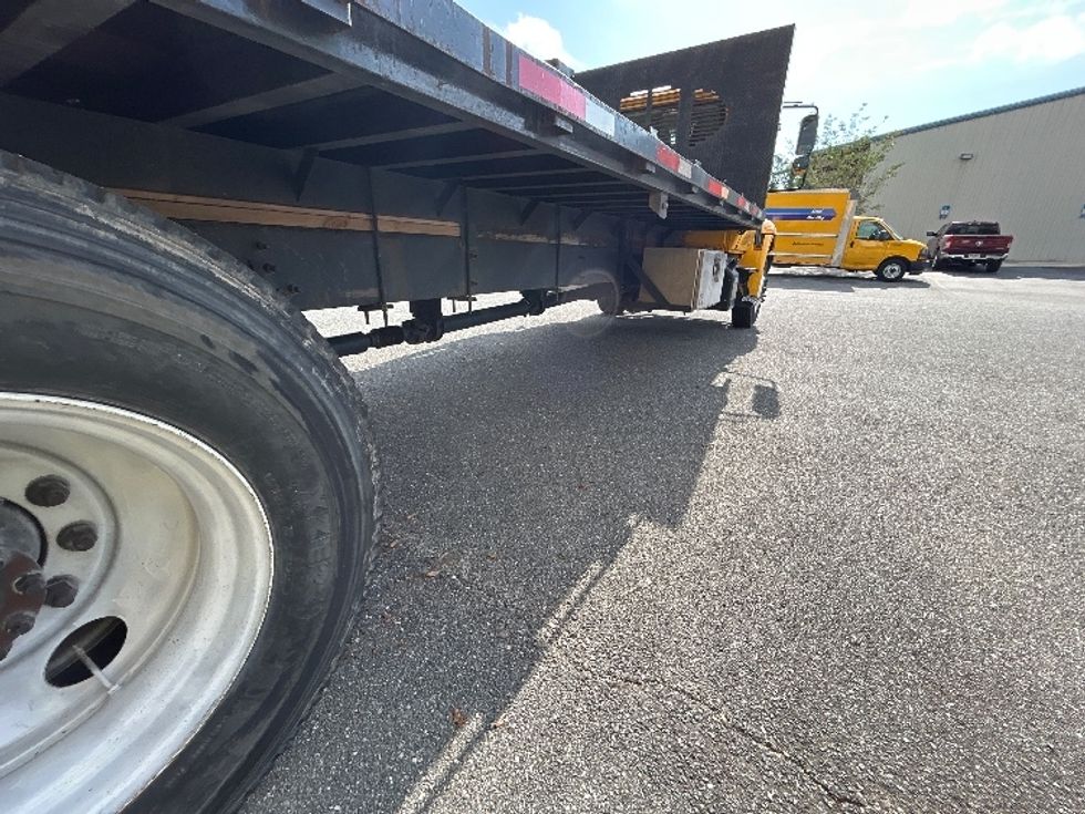 Flatbed Truck-Light and Medium Duty Trucks-International-2019-4300-Tampa-FL-187,049\n\t\tmiles-$ 33,500 - Image 12