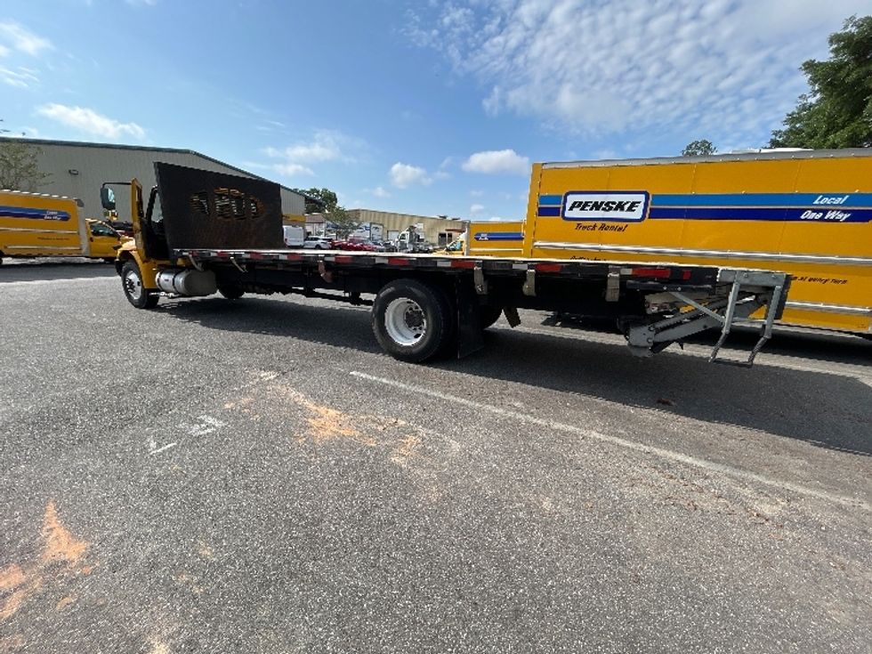 Flatbed Truck-Light and Medium Duty Trucks-International-2019-4300-Tampa-FL-187,049\n\t\tmiles-$ 33,500 - Image 3