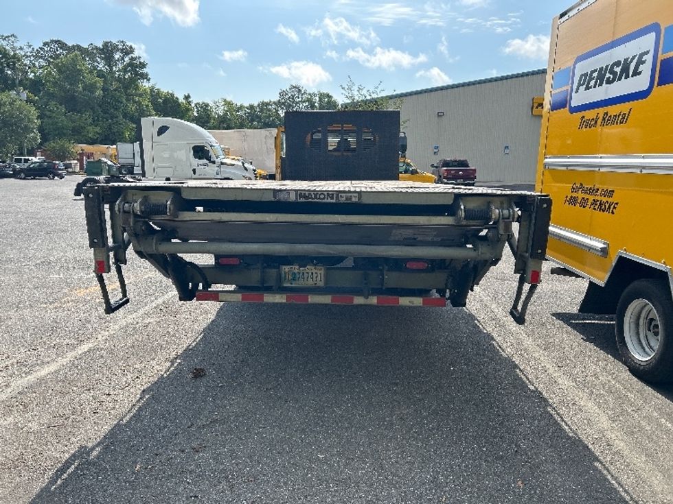 Flatbed Truck-Light and Medium Duty Trucks-International-2019-4300-Tampa-FL-187,049\n\t\tmiles-$ 33,500 - Image 5