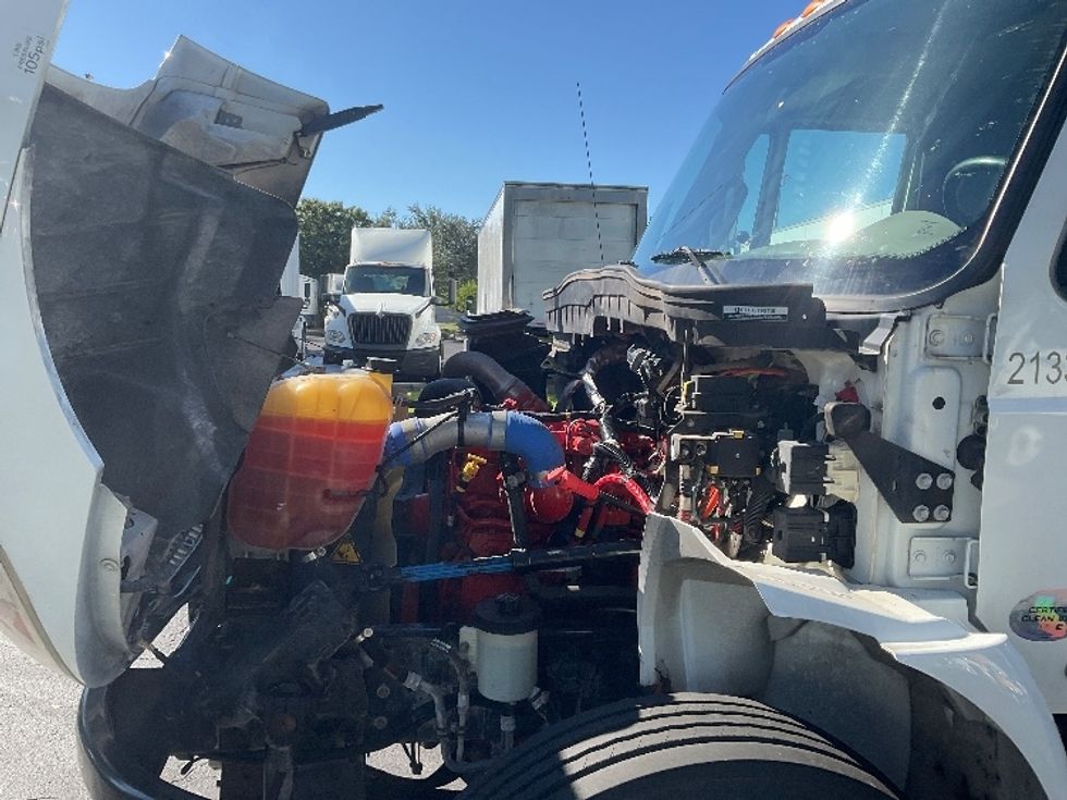 Flatbed Truck-Light and Medium Duty Trucks-International-2019-4300-Tampa-FL-75,098\n\t\tmiles-$ 51,750 - Image 21