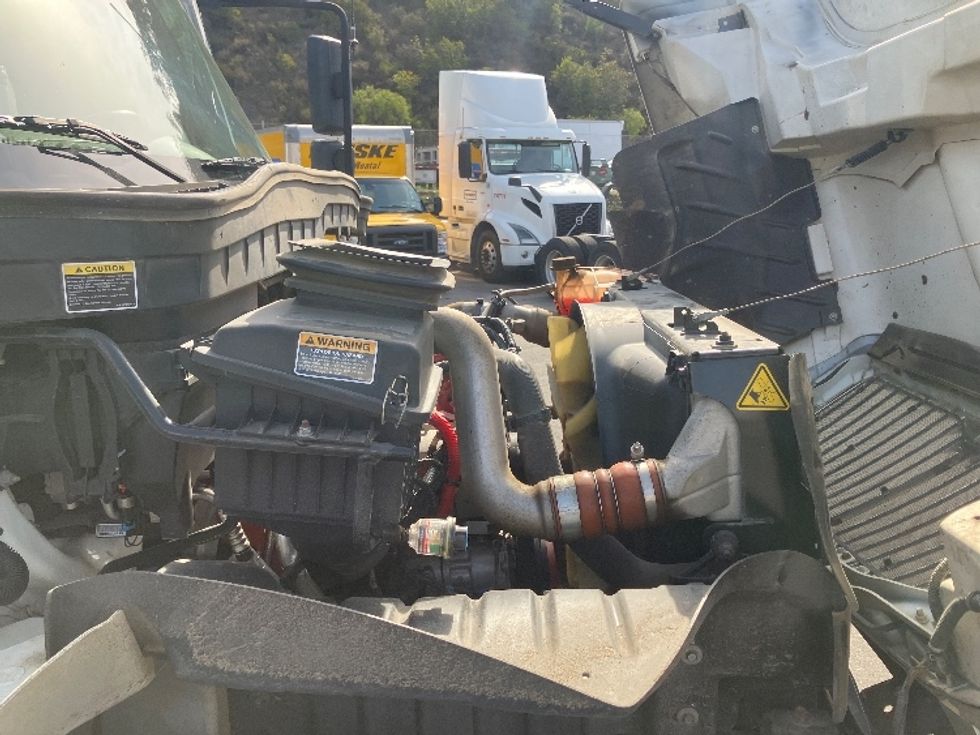 Flatbed Truck-Light and Medium Duty Trucks-International-2019-4300-Torrance-CA-113,986\n\t\tmiles-$ 60,000 - Image 21