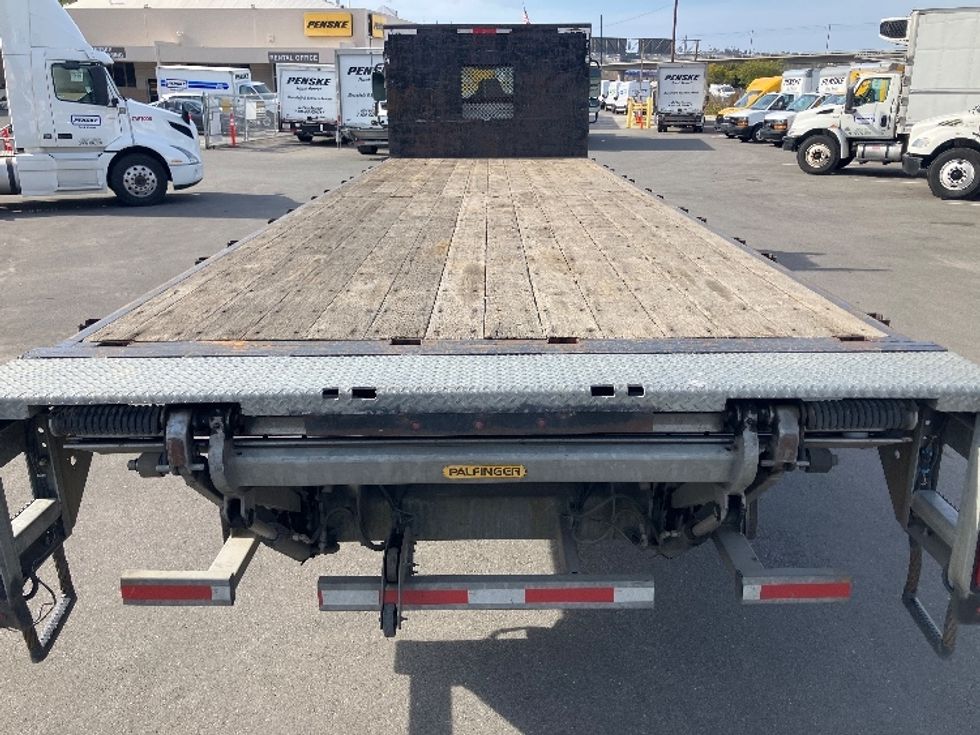Flatbed Truck-Light and Medium Duty Trucks-International-2019-4300-Torrance-CA-113,986\n\t\tmiles-$ 60,000 - Image 9