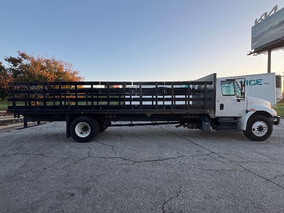 Flatbed Truck-Light and Medium Duty Trucks-International-2019-4300-Torrance-CA-58,562\n\t\tmiles-$ 53,750 - Image 13