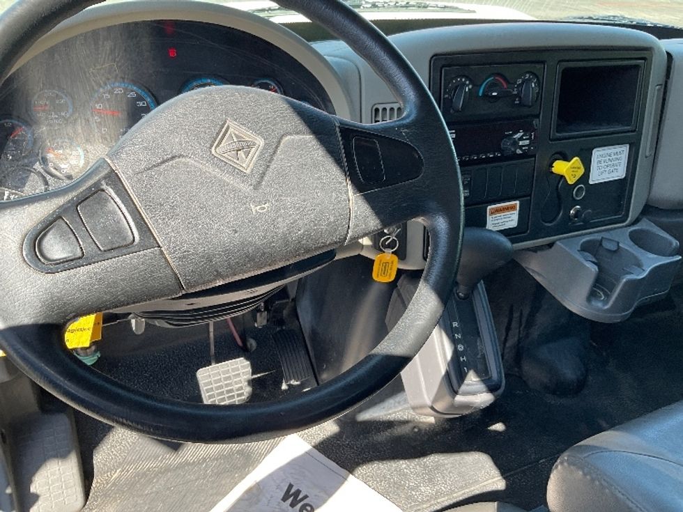 Flatbed Truck-Light and Medium Duty Trucks-International-2019-4300-Tulsa-OK-135,742\n\t\tmiles-$ 53,250 - Image 14