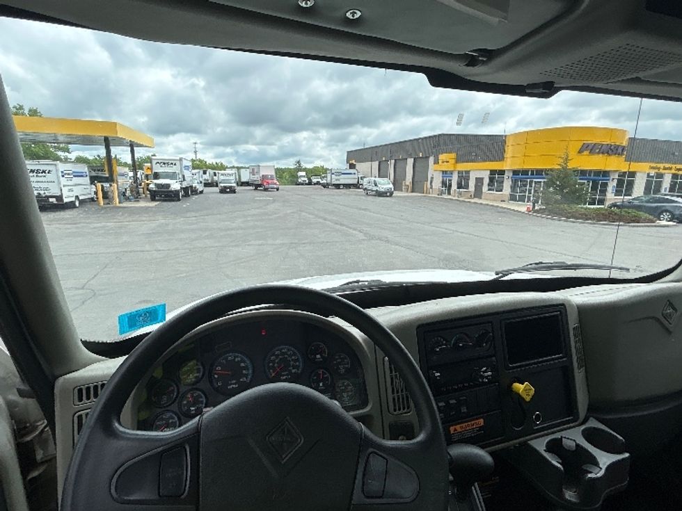 Flatbed Truck-Light and Medium Duty Trucks-International-2019-4300LP-Londonderry-NH-157,793\n\t\tmiles-$ 43,500 - Image 17