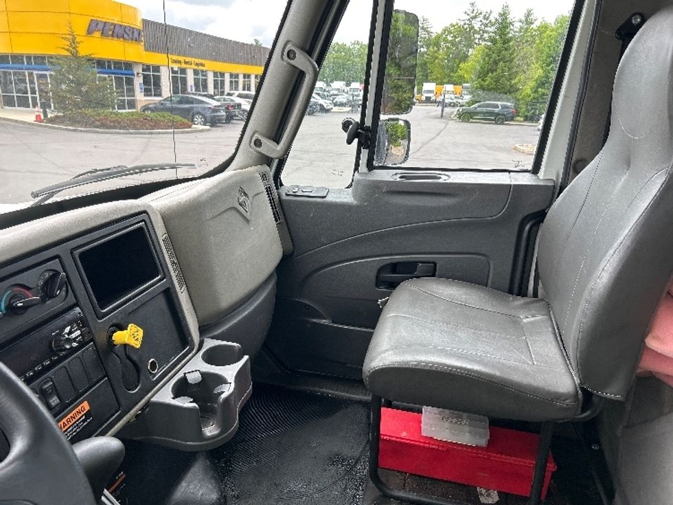 Flatbed Truck-Light and Medium Duty Trucks-International-2019-4300LP-Londonderry-NH-157,793\n\t\tmiles-$ 43,500 - Image 20