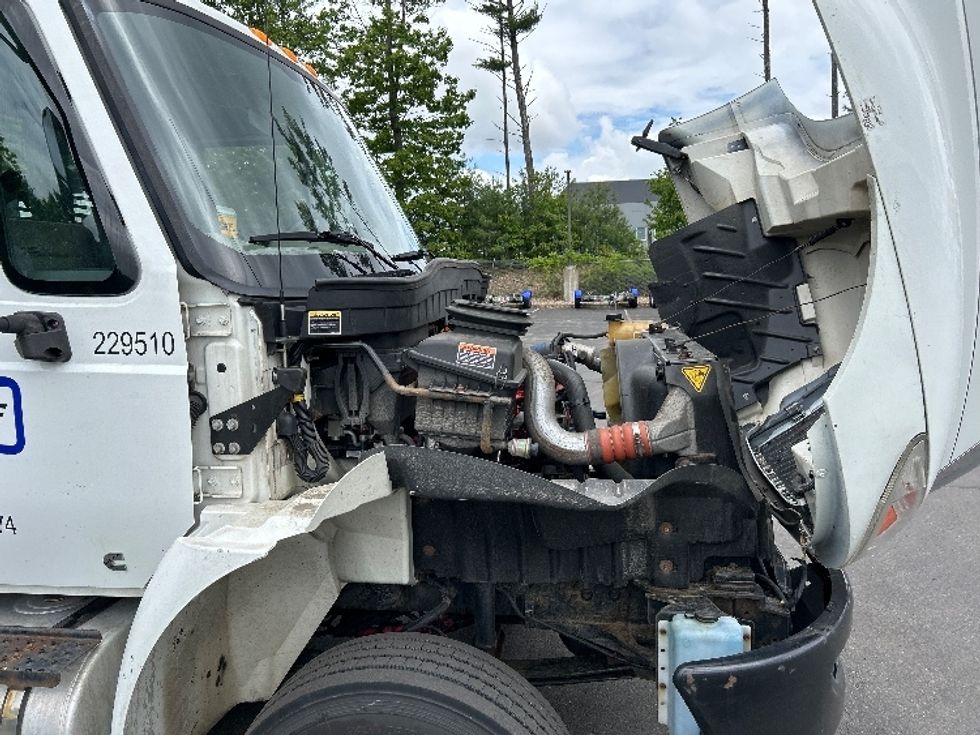 Flatbed Truck-Light and Medium Duty Trucks-International-2019-4300LP-Londonderry-NH-157,793\n\t\tmiles-$ 43,500 - Image 23