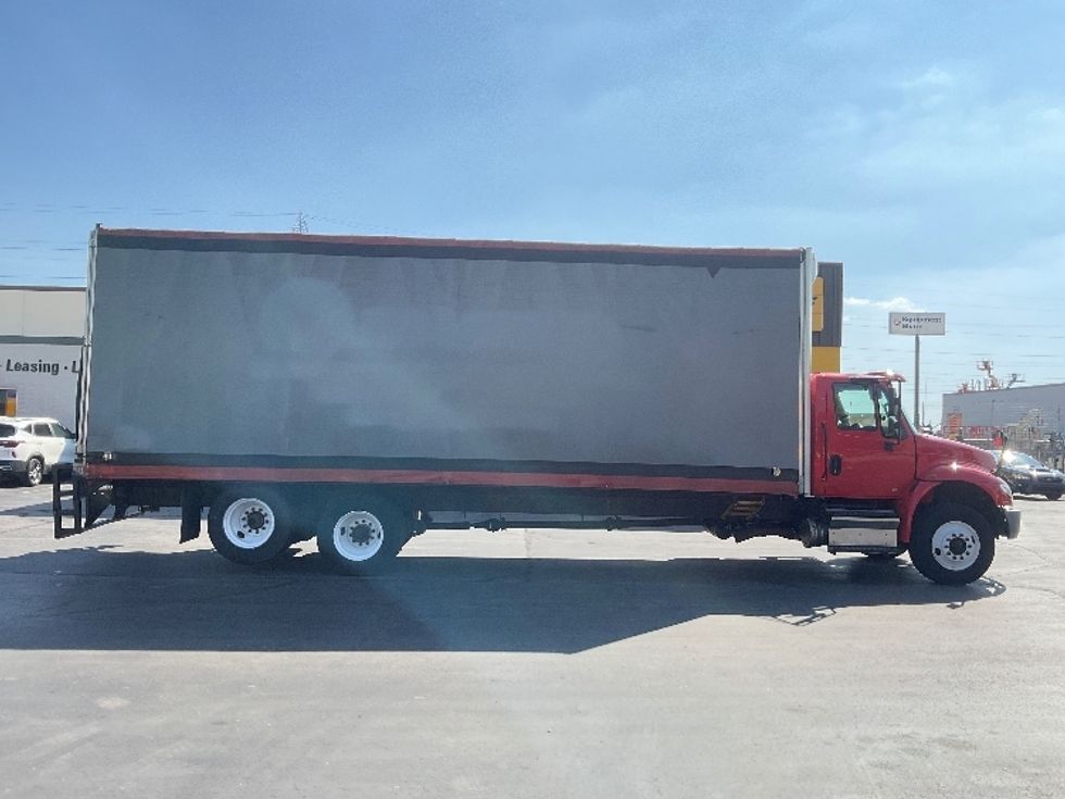 Flatbed Truck-Light and Medium Duty Trucks-International-2019-4400-Milwaukee-WI-209,059\n\t\tmiles-$ 40,250 - Image 15