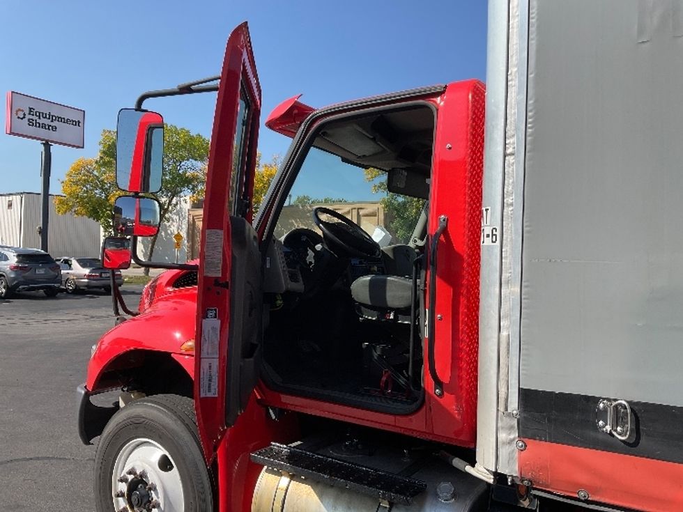 Flatbed Truck-Light and Medium Duty Trucks-International-2019-4400-Milwaukee-WI-209,059\n\t\tmiles-$ 40,250 - Image 16