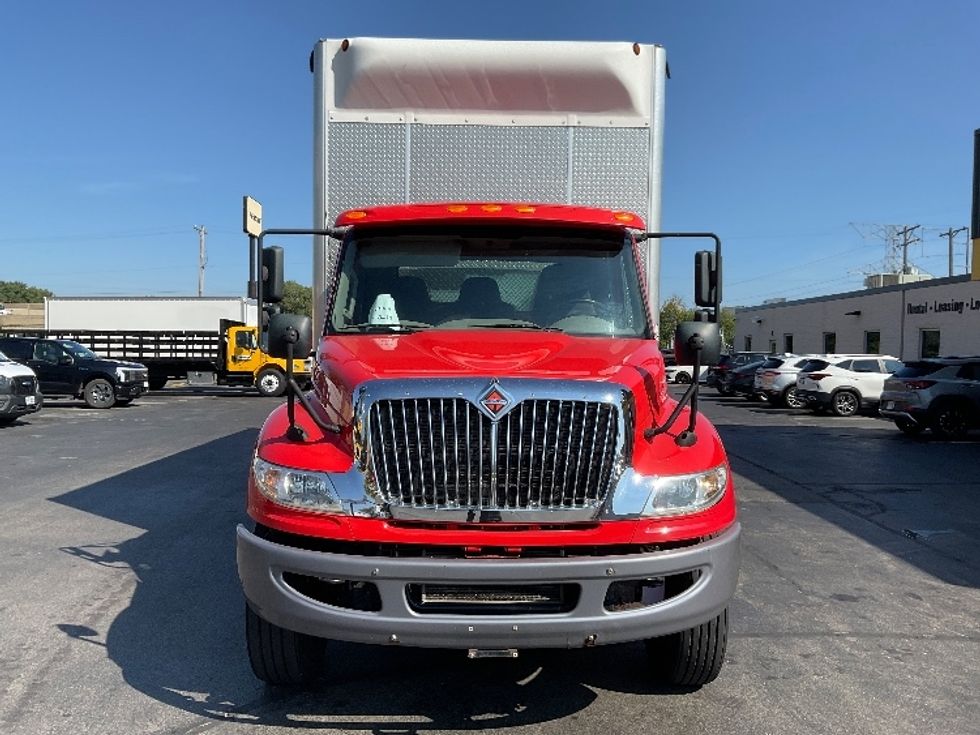 Flatbed Truck-Light and Medium Duty Trucks-International-2019-4400-Milwaukee-WI-209,059\n\t\tmiles-$ 40,250 - Image 2
