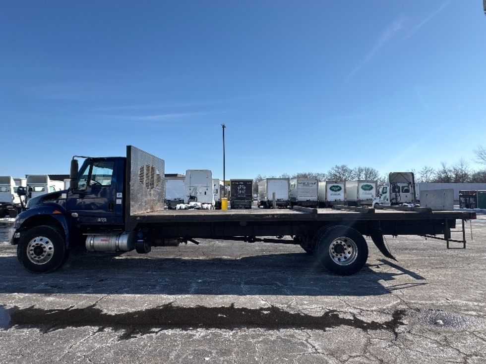 Flatbed Truck-Light and Medium Duty Trucks-International-2019-4400-Parsippany-NJ-253,749\n\t\tmiles-$ 30,000 - Image 4