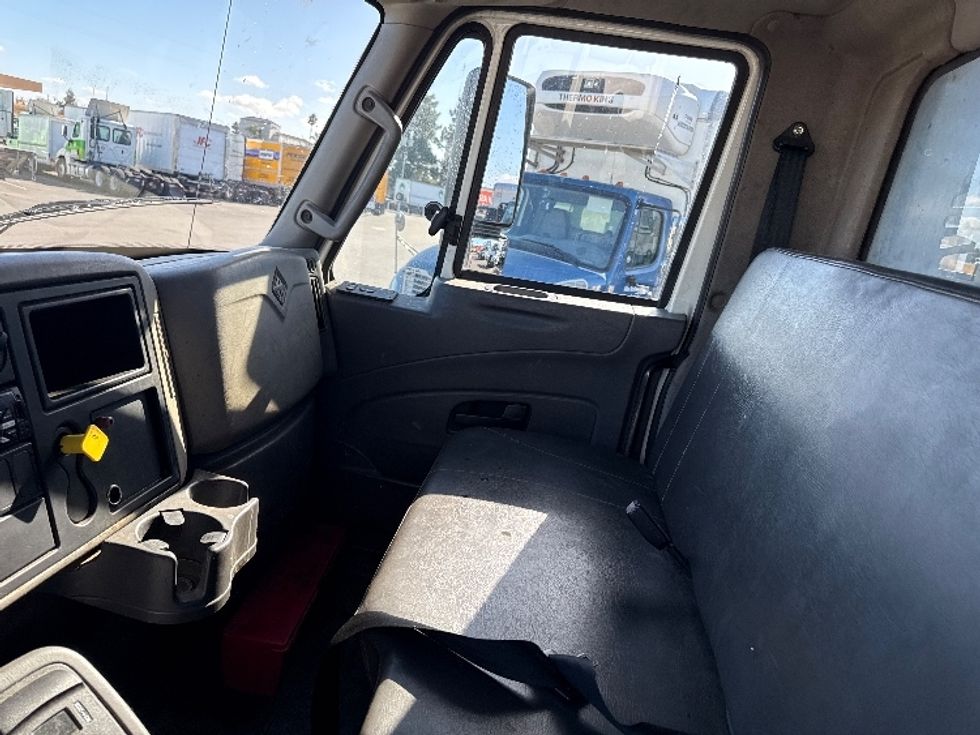 Flatbed Truck-Light and Medium Duty Trucks-International-2019-4400-Sacramento-CA-287,009\n\t\tmiles-$ 49,250 - Image 14