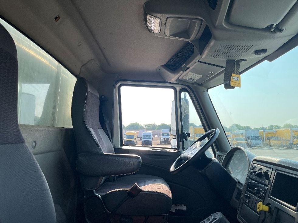 Flatbed Truck-Light and Medium Duty Trucks-International-2019-4400-Warren-MI-229,606\n\t\tmiles-$ 63,250 - Image 20