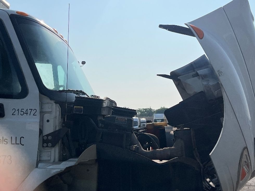 Flatbed Truck-Light and Medium Duty Trucks-International-2019-4400-Warren-MI-229,606\n\t\tmiles-$ 63,250 - Image 21