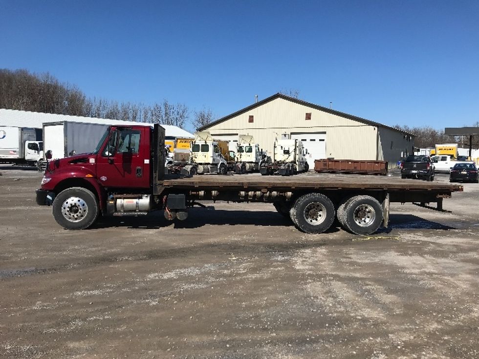 Flatbed Truck-Light and Medium Duty Trucks-International-2019-4400-Whitesboro-NY-153,519\n\t\tmiles-$ 74,250 - Image 4