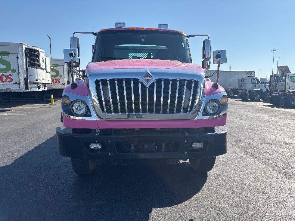 Flatbed Truck-Light and Medium Duty Trucks-International-2019-7600-Columbus-OH-118,641\n\t\tmiles-$ 71,500 - Image 2