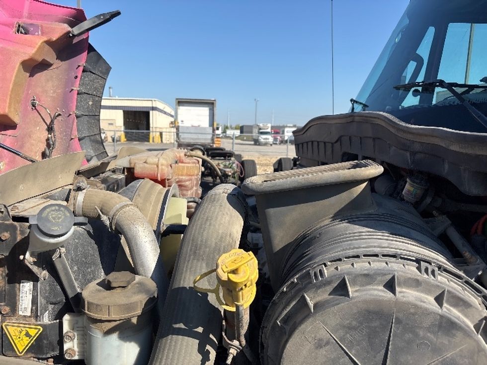 Flatbed Truck-Light and Medium Duty Trucks-International-2019-7600-Columbus-OH-118,641\n\t\tmiles-$ 71,500 - Image 20