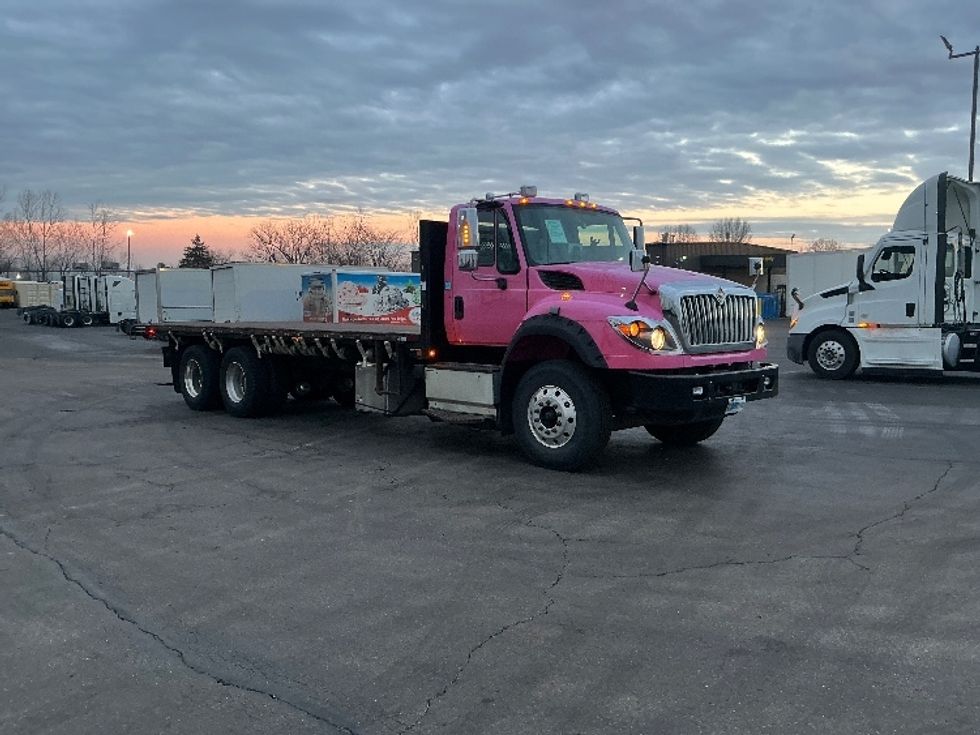 Flatbed Truck-Light and Medium Duty Trucks-International-2019-7600-Dayton-OH-225,758\n\t\tmiles-$ 72,000 - Image 1