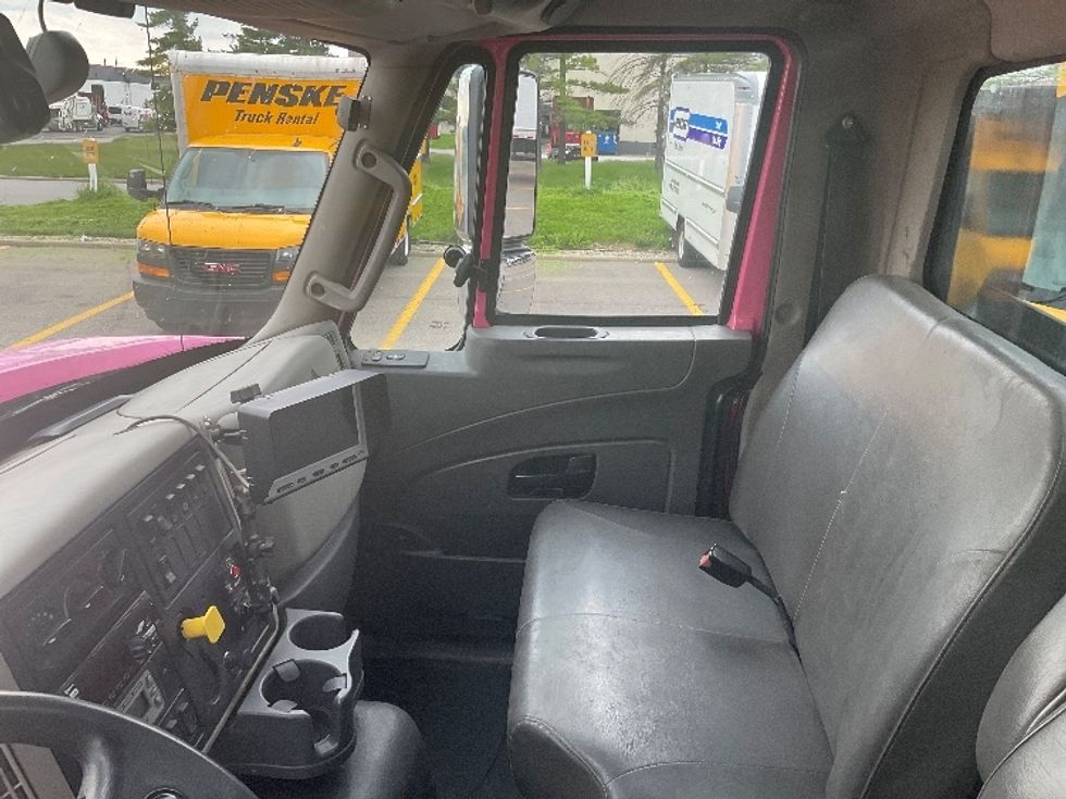 Flatbed Truck-Light and Medium Duty Trucks-International-2019-7600-Piqua-OH-136,791\n\t\tmiles-$ 82,750 - Image 18