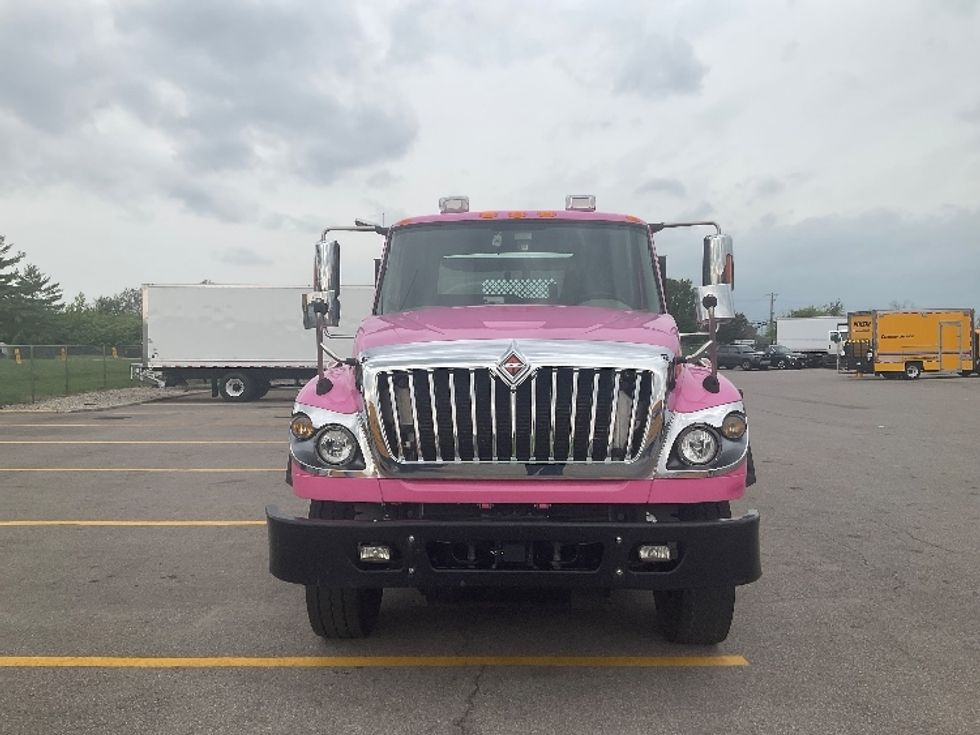 Flatbed Truck-Light and Medium Duty Trucks-International-2019-7600-Piqua-OH-136,791\n\t\tmiles-$ 82,750 - Image 2