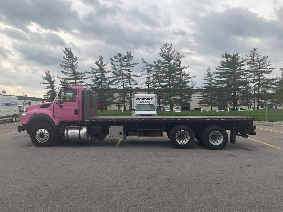 Flatbed Truck-Light and Medium Duty Trucks-International-2019-7600-Piqua-OH-136,791\n\t\tmiles-$ 82,750 - Image 4