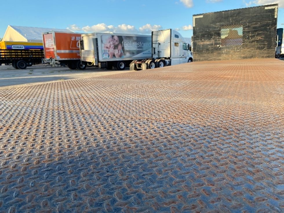 Flatbed Truck-Light and Medium Duty Trucks-International-2019-MV607-Apopka-FL-271,825\n\t\tmiles-$ 20,000 - Image 11