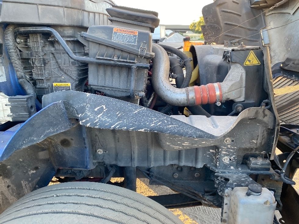 Flatbed Truck-Light and Medium Duty Trucks-International-2019-MV607-Apopka-FL-271,825\n\t\tmiles-$ 20,000 - Image 23